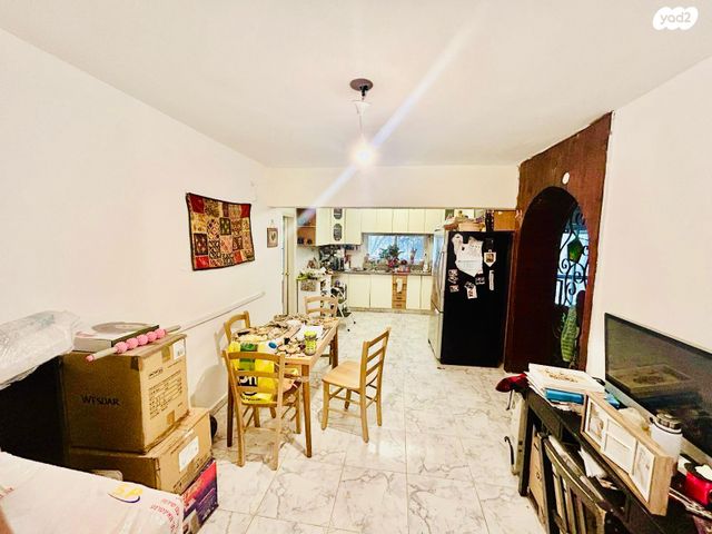 משק חקלאי/ נחלה, אורה