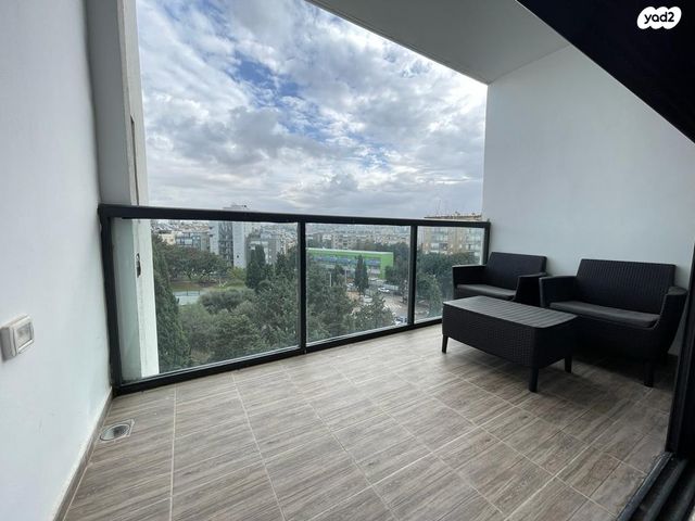 דירה, השיקמה, בת ים