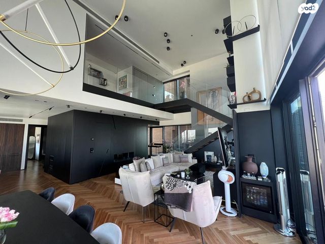 דופלקס, הרב ניסים 9, בבלי, תל אביב יפו