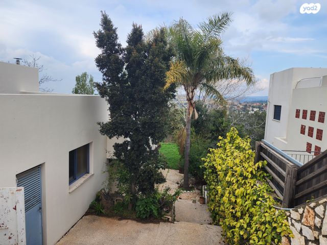 בית פרטי/ קוטג', כפר ורדים