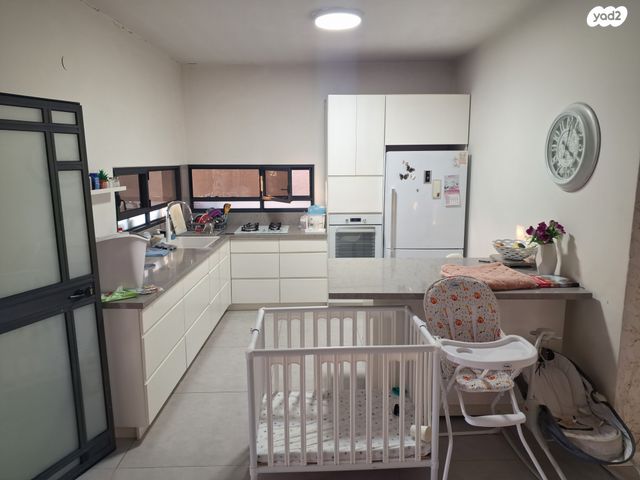 דו משפחתי, יוסף אהרונוביץ', נתניה