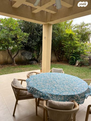 בית פרטי/ קוטג', גלגל המזלות, מתחם 11, הוד השרון