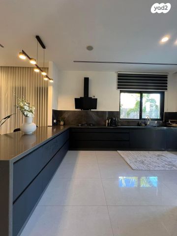 בית פרטי/ קוטג', להבים