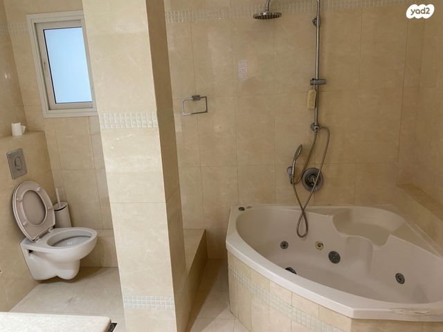 דירה, נתניה