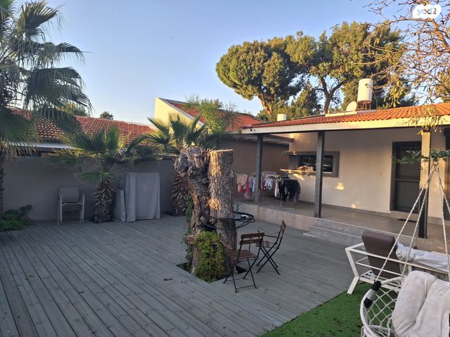 דו משפחתי, יוסף אהרונוביץ', נתניה