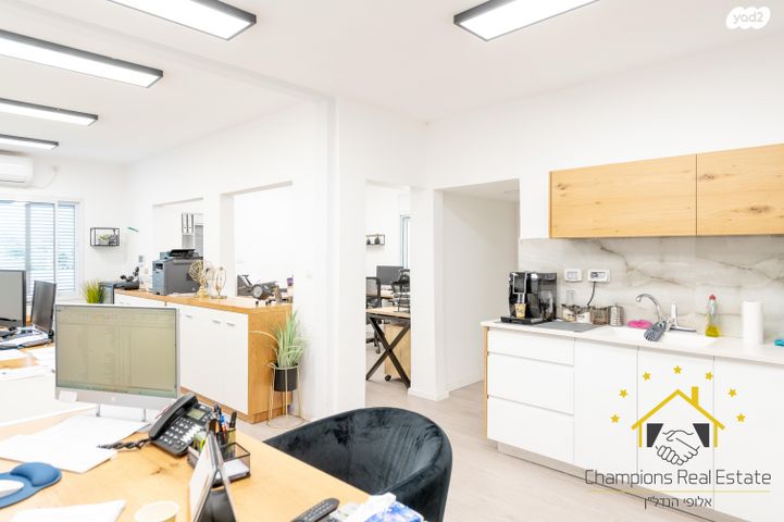 בית פרטי/ קוטג', יוסף ויתקין, נתניה