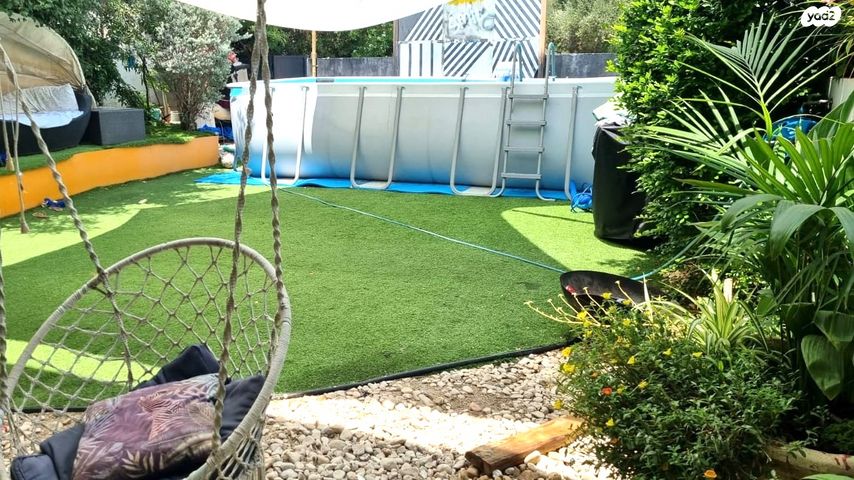 דו משפחתי, שערי תקווה