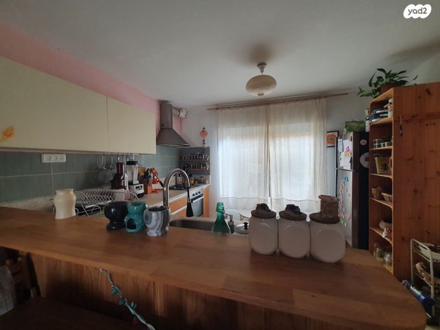 דו משפחתי, ערד