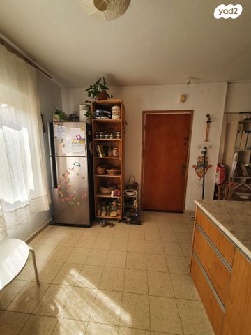 דו משפחתי, ערד