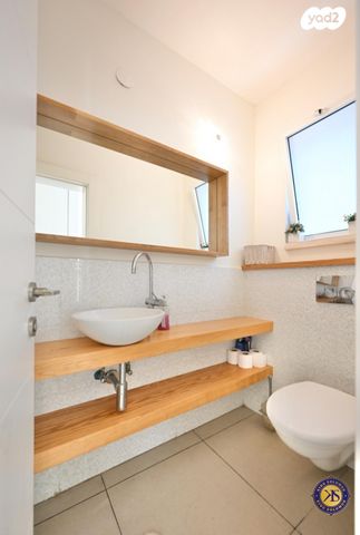 דירת גן, גני אילן, קרית אונו