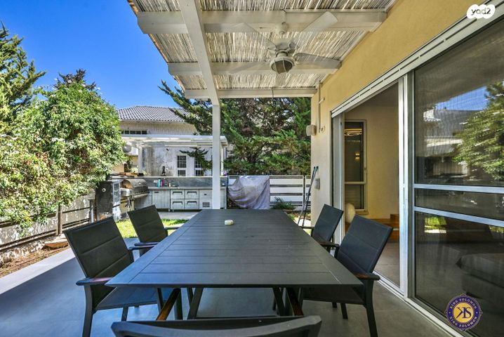 דירת גן, גני אילן, קרית אונו