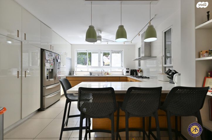 דירת גן, גני אילן, קרית אונו