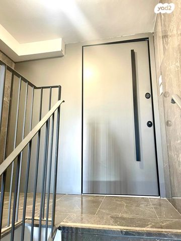 דירה, יוחנן הגדי, תל אביב יפו