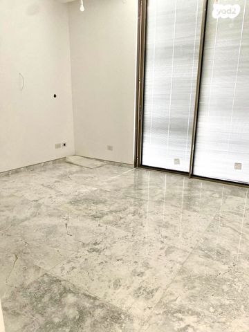 דירה, יוחנן הגדי, תל אביב יפו