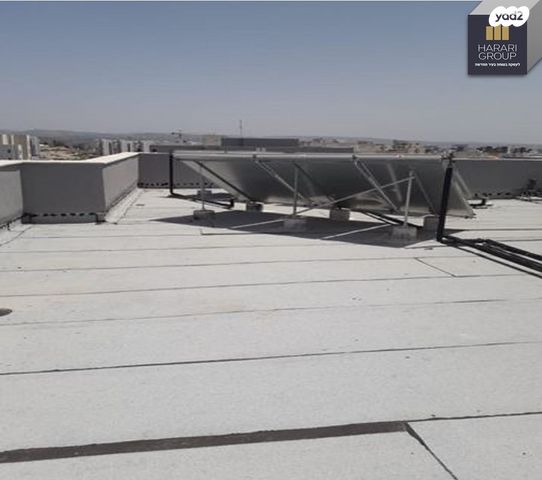 גג/ פנטהאוז, ספיר, אבני חן, חריש