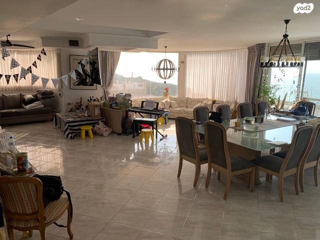 בית פרטי/ קוטג', צוקי ים