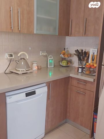 דירה, תל חי, כיסופים, כפר סבא