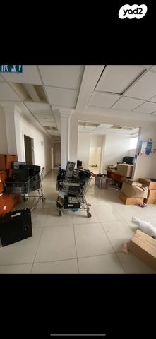 מבני תעשיה, נתניה