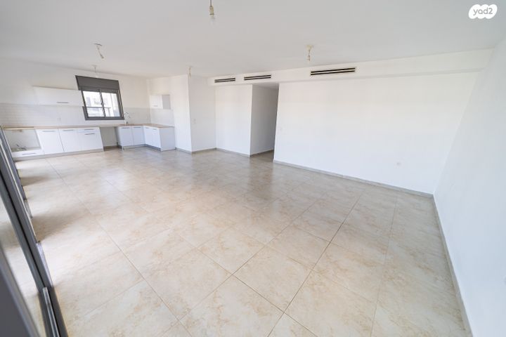 גג/ פנטהאוז, נחל ירקון, קרית גת