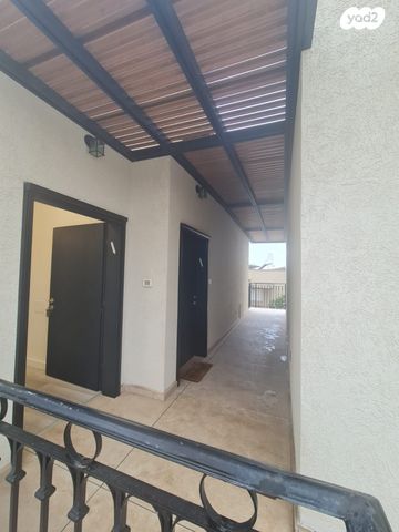 יחידת דיור, צוריאל, צוריאל