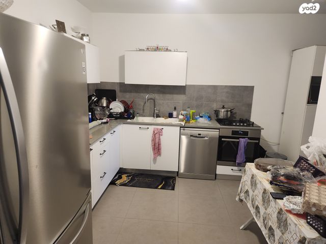 דירה, השקד, מבשרת ציון