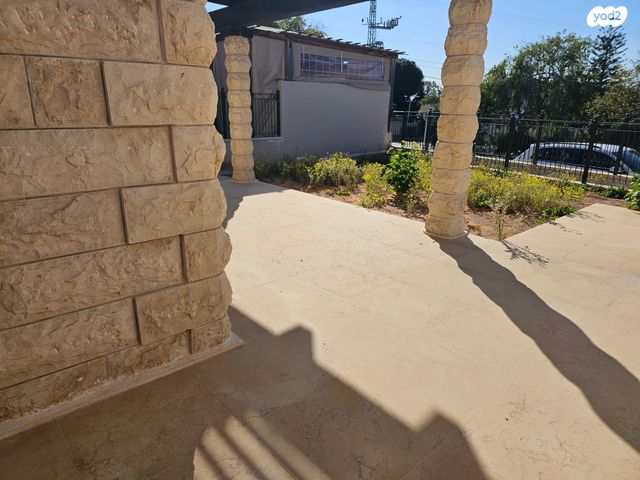 בית פרטי/ קוטג', גאולים, גאולים