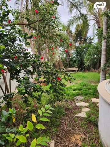 בית פרטי/ קוטג', היקב 21, קציר