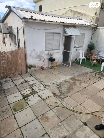 בית פרטי/ קוטג', הנביאים, נאות יהודית ונווה ארזים, חולון