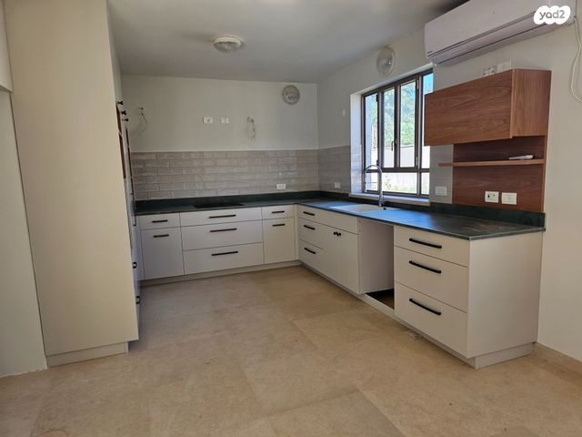 בית פרטי/ קוטג', גאולים, גאולים