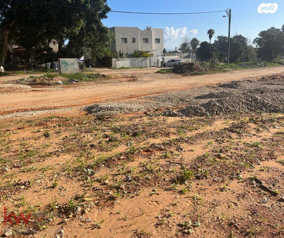 מגרשים, עומר 1, מרכז כרכור, פרדס חנה כרכור