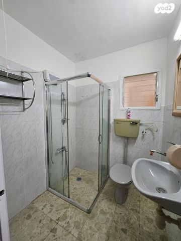 דירה, דוד המלך, קרית גת