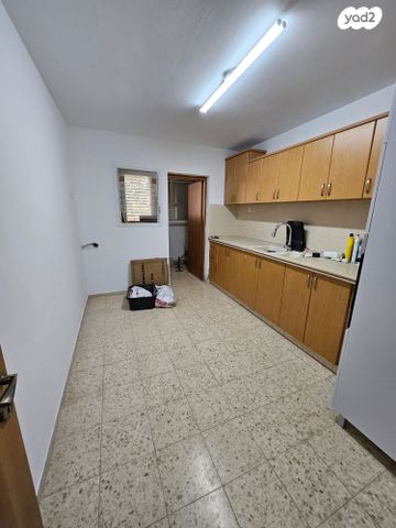 דירה, דוד המלך, קרית גת