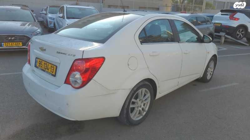 שברולט סוניק