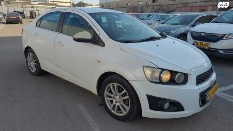 שברולט סוניק