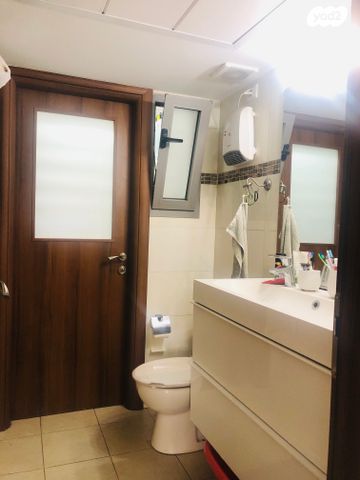 דירה, פתח תקווה