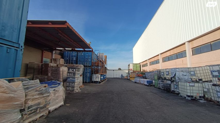 מבני תעשיה, מפעלי ברקן