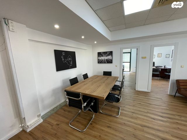 משרדים, חיפה