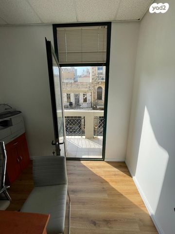 משרדים, חיפה