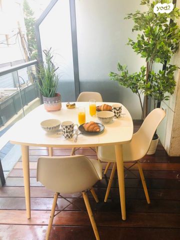 דירה, כרמלית 11, כרם התימנים, תל אביב יפו