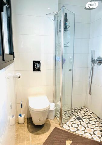 דירה, כרמלית 11, כרם התימנים, תל אביב יפו