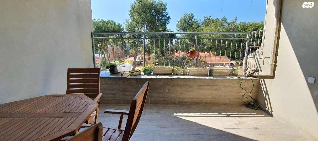 דירה, הפרדס, ארלוזורוב, כפר סבא