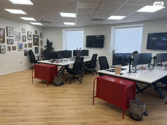 משרדים, רמת גן