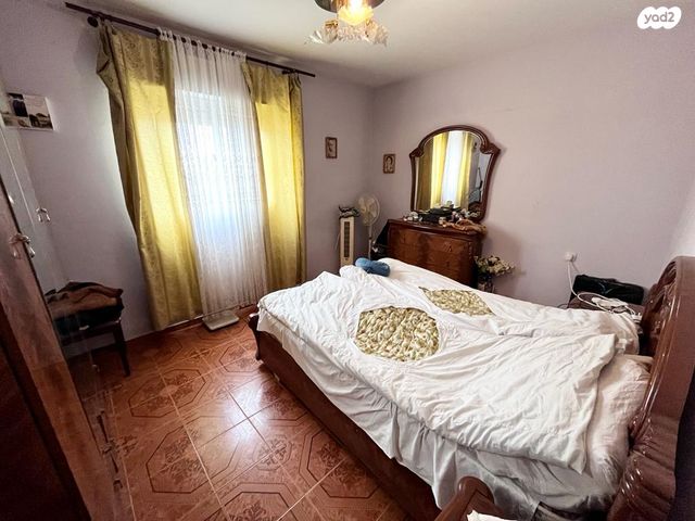 גג/ פנטהאוז, דן 3, גני אביב, לוד