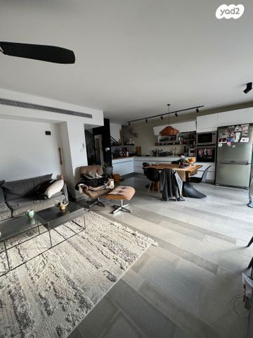 דופלקס, נחלת בנימין, פלורנטין, תל אביב יפו