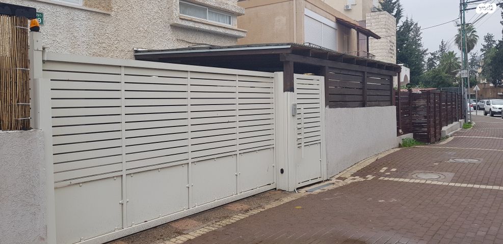 דו משפחתי, העליה 39, דרום עפולה, עפולה