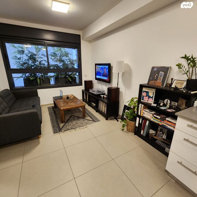 דירה, נחלת בנימין 133, פלורנטין, תל אביב יפו