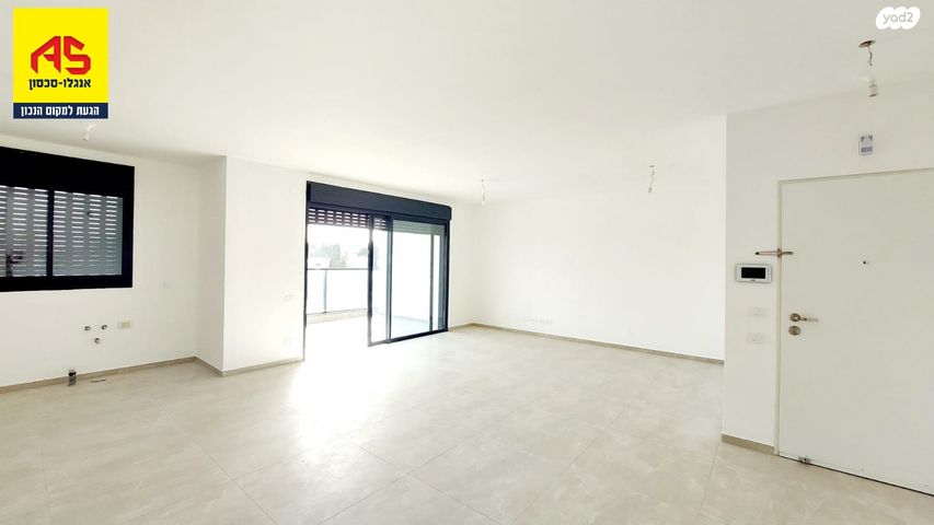 דירה, הצנחנים, נהריה