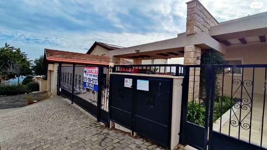 בית פרטי/ קוטג', נוף הכנרת, צפת