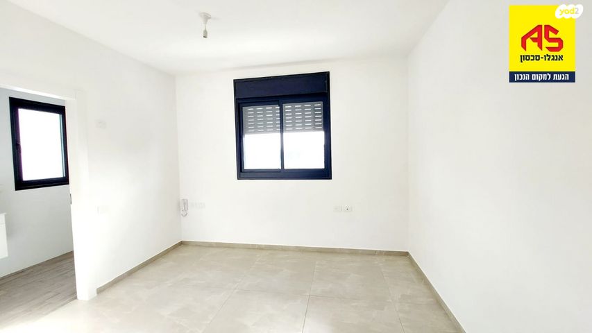 דירה, הצנחנים, נהריה