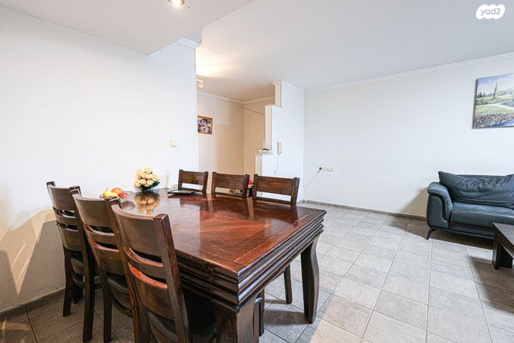 דירה, הרב רפאל אנקווה, נתניה